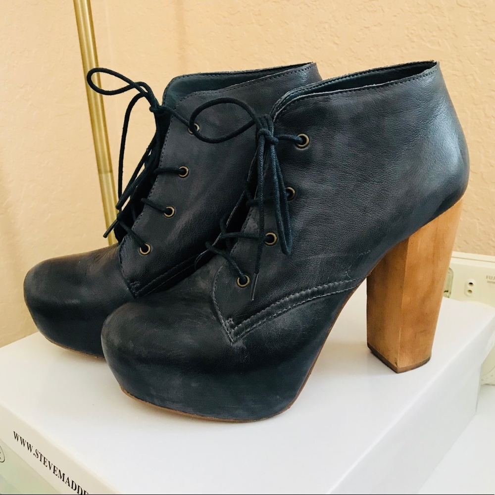 Craizie Blue Leather Platforms
